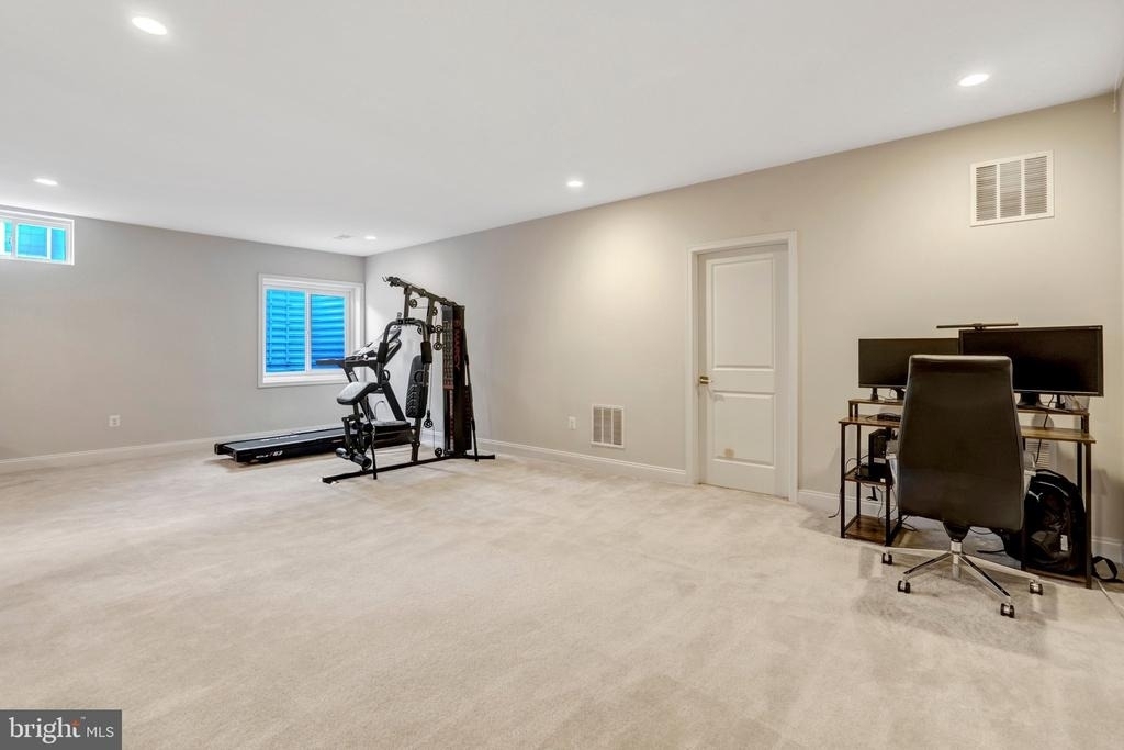 23311 Silcott Woods Terrace - Photo 47
