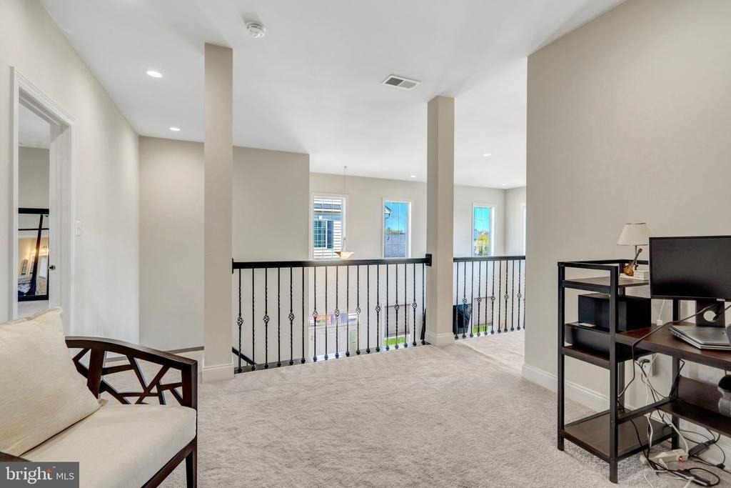 23311 Silcott Woods Terrace - Photo 32