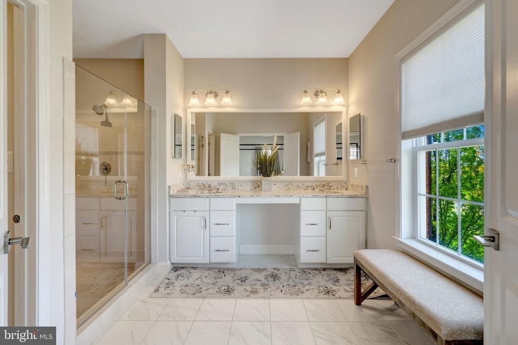 23311 Silcott Woods Terrace - Photo 38
