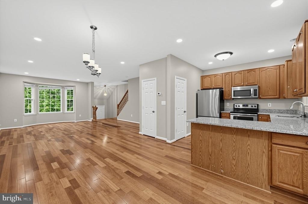 21588 Bankbarn Terrace - Photo 12