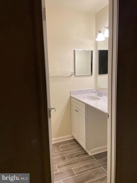 322 Lancaster Square - Photo 9