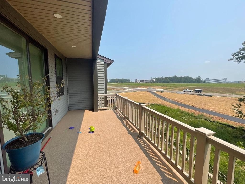 22256 Cornerstone Crossing Terrace - Photo 14