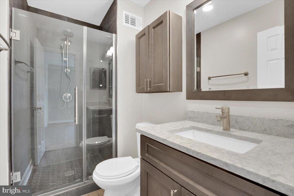 908 Smartts Lane Ne - Photo 17
