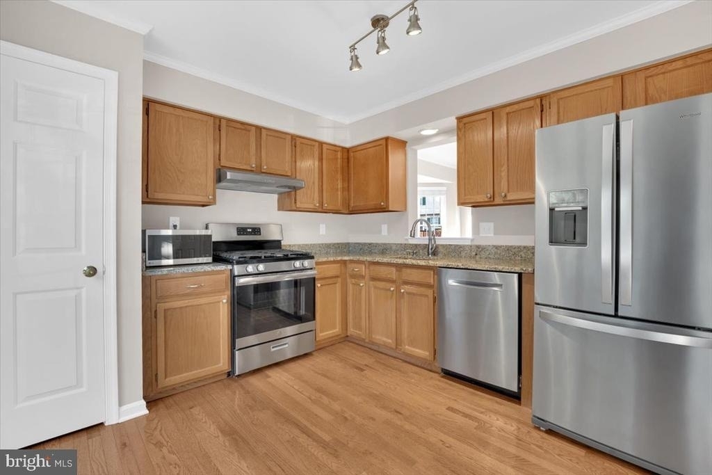 908 Smartts Lane Ne - Photo 2