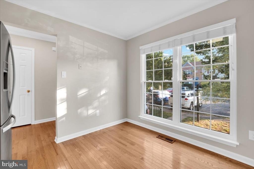 908 Smartts Lane Ne - Photo 3