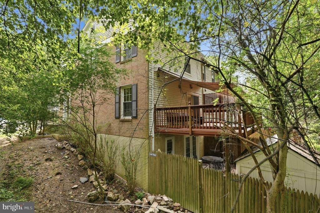 8562 Tyrolean Way - Photo 31