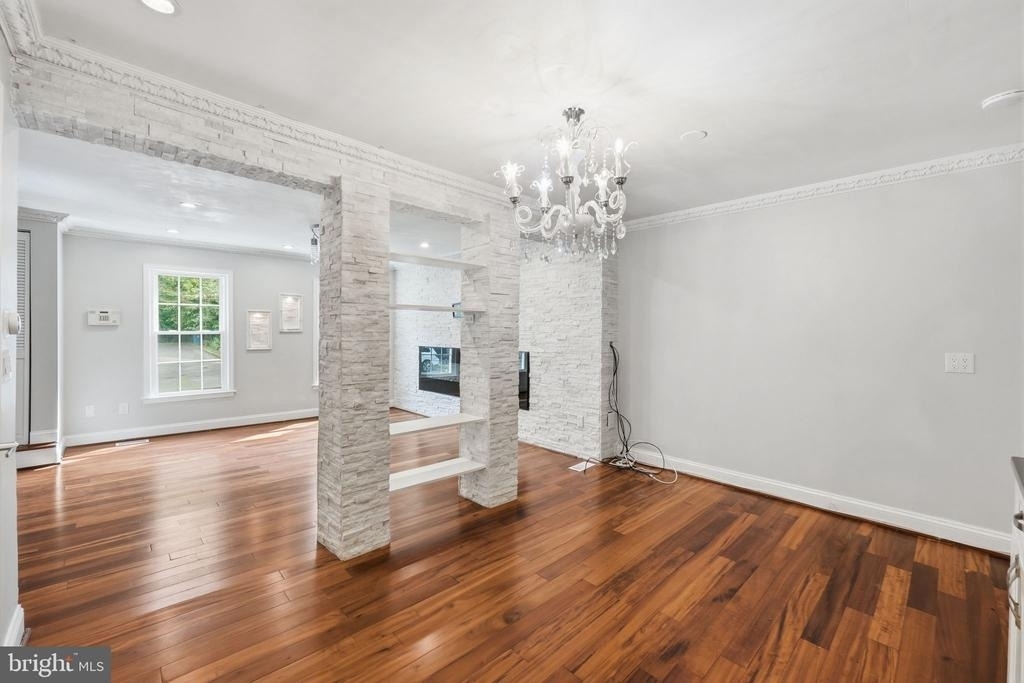 8562 Tyrolean Way - Photo 5