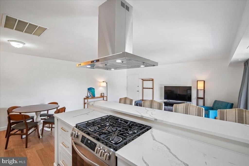 7990 Audubon Avenue - Photo 9