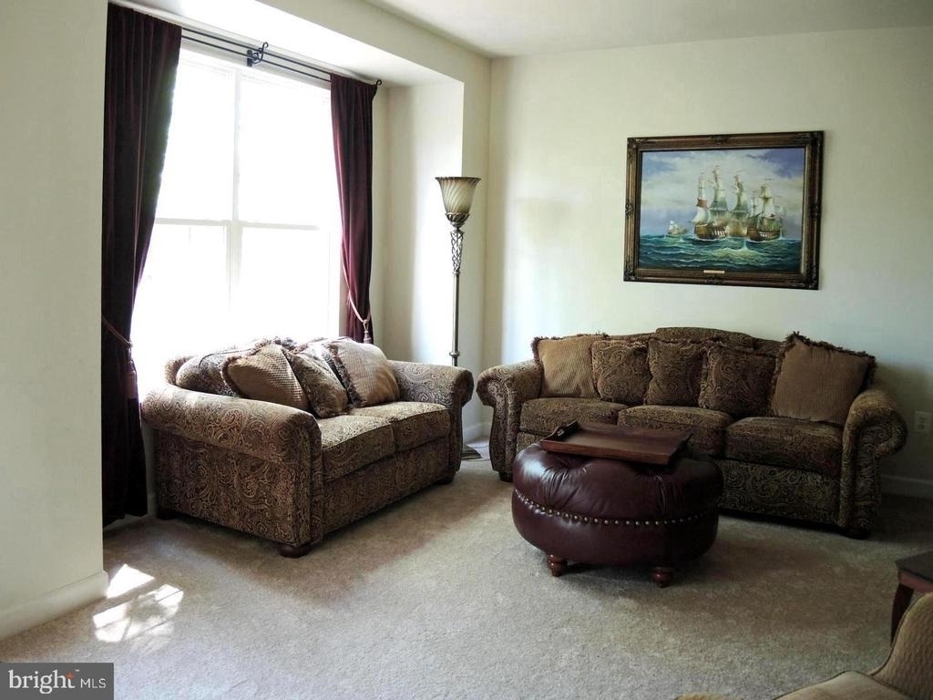 6409 Nice Place - Photo 9