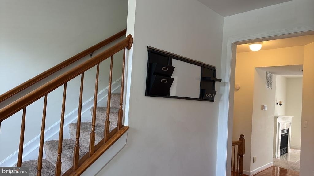 6409 Nice Place - Photo 17