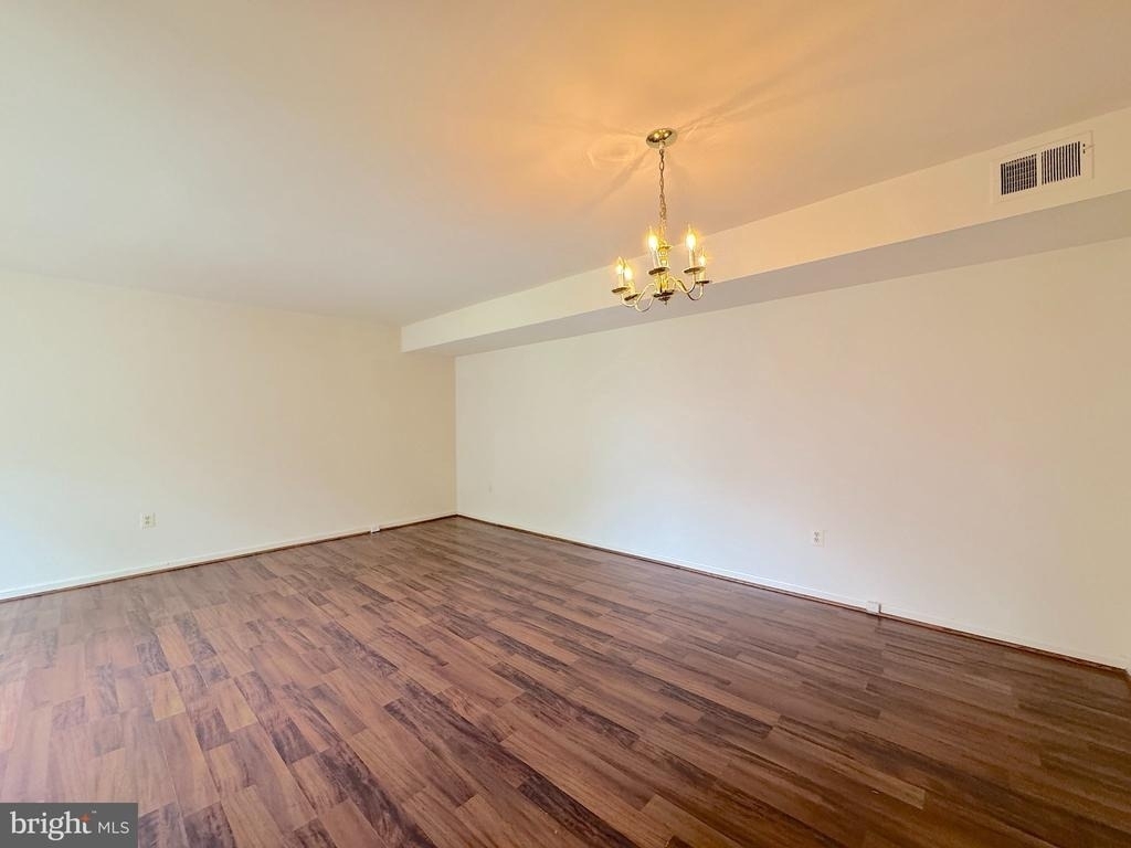 6802 Perry Penney Drive - Photo 9
