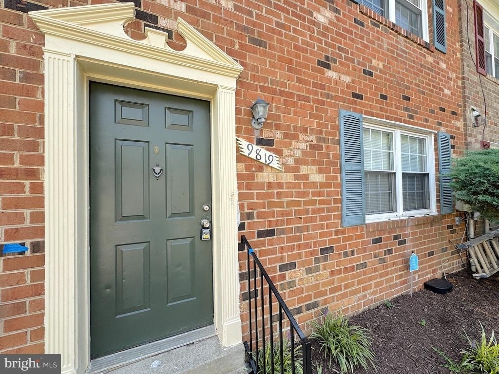 9819 Hagel Circle - Photo 1