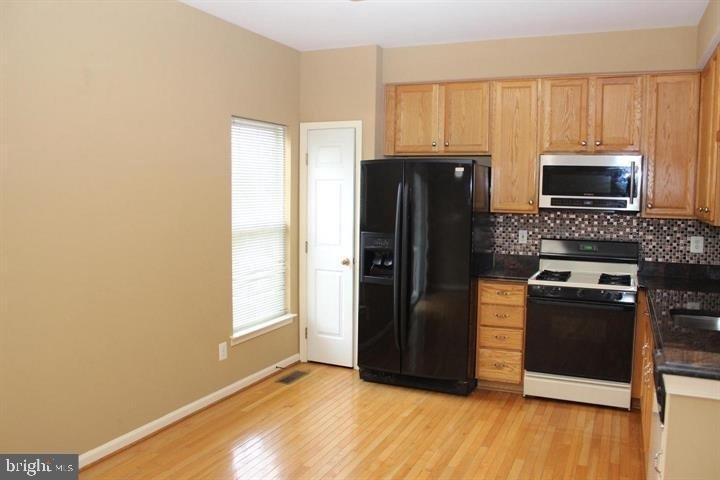 2555 Chase Wellesley Drive - Photo 6
