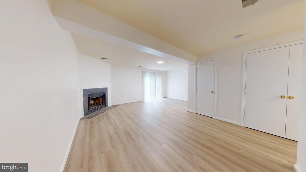4477 Holly Avenue - Photo 16