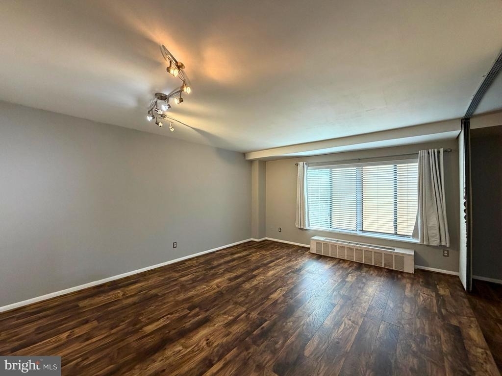 6001 Arlington Boulevard - Photo 6
