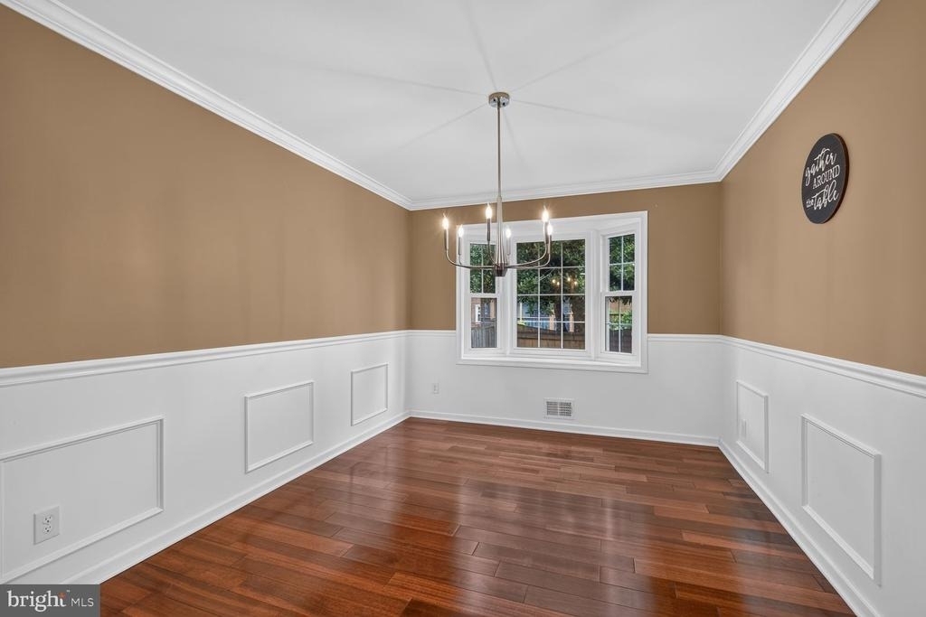 6015 Backlick Road - Photo 4