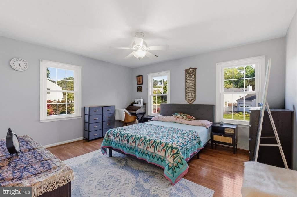 8715 Shadowlake Way - Photo 16