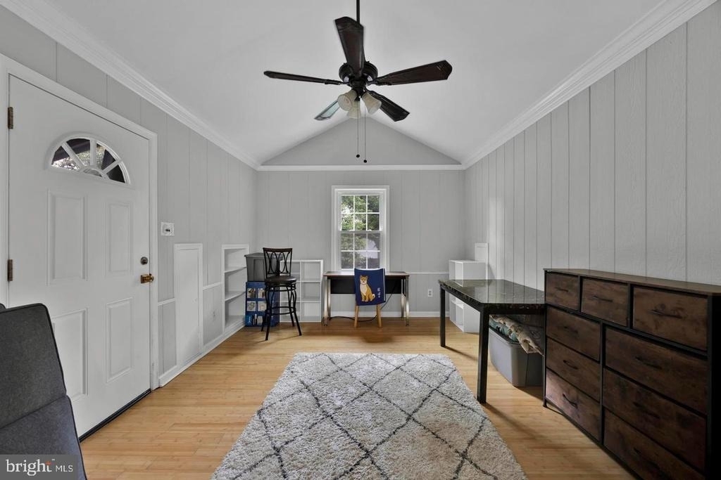 1002 Charlton Place - Photo 28