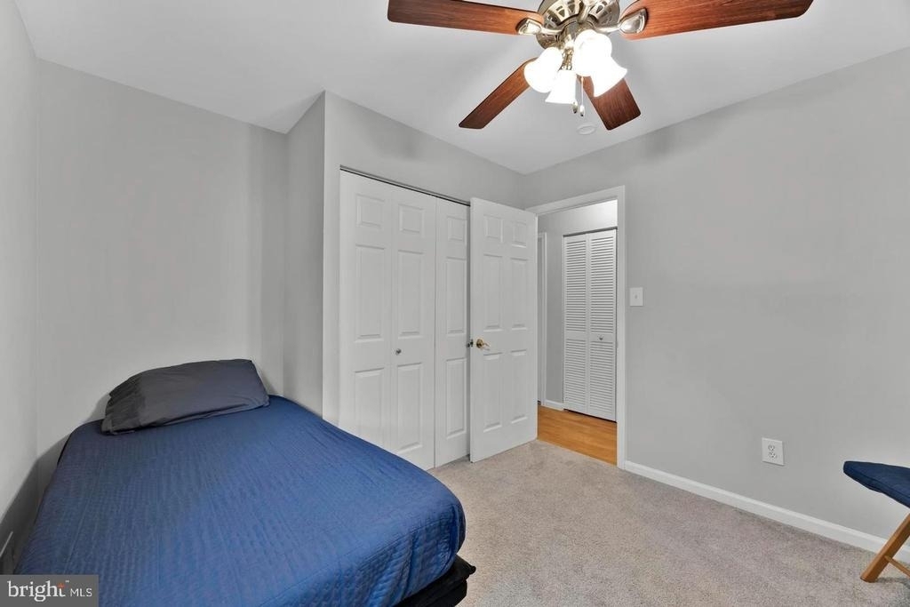 1002 Charlton Place - Photo 19