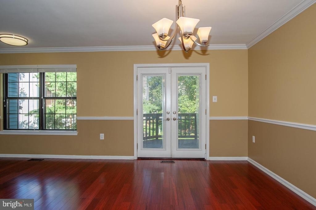 6158 Old Brentford Court - Photo 4
