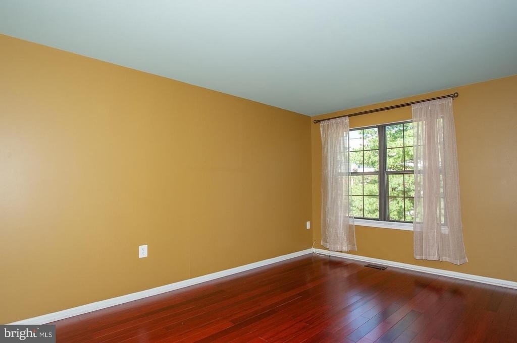 6158 Old Brentford Court - Photo 15