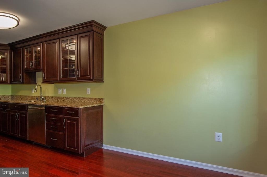 6158 Old Brentford Court - Photo 7
