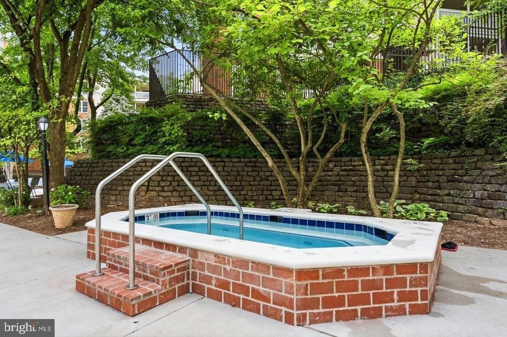 1521 Lincoln Way - Photo 23