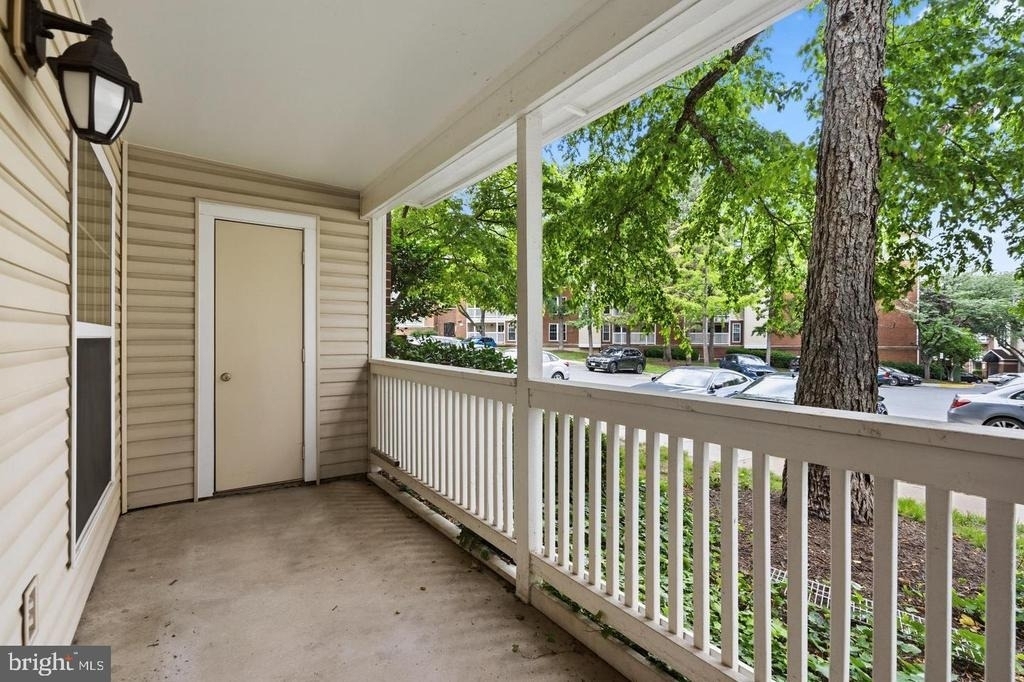 1521 Lincoln Way - Photo 18