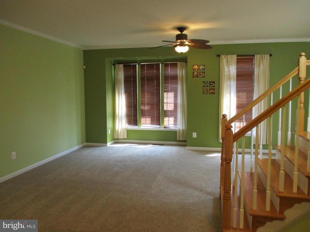 9102 Marie Court - Photo 7