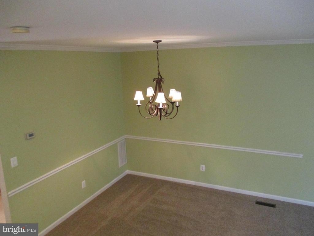 9102 Marie Court - Photo 9
