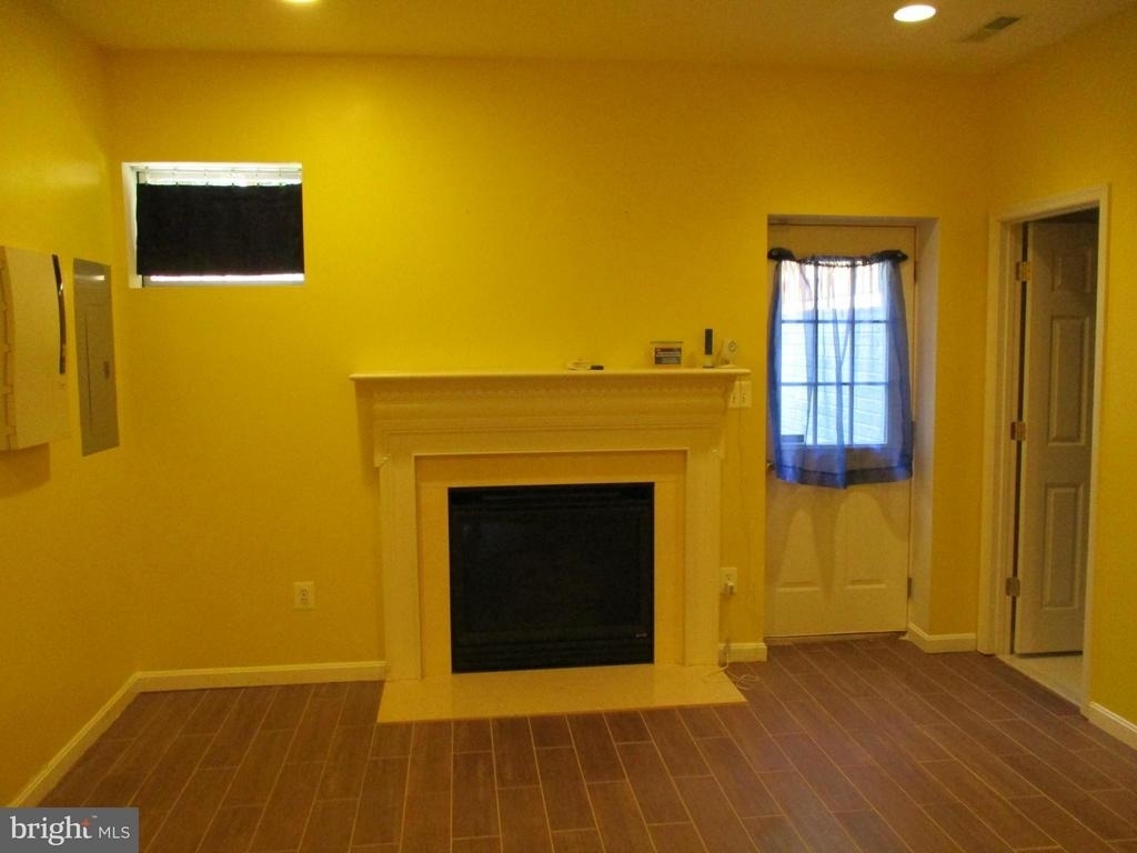 9102 Marie Court - Photo 3
