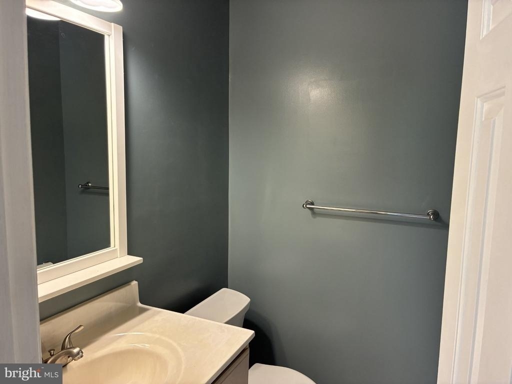 7160 Westfield Court - Photo 11