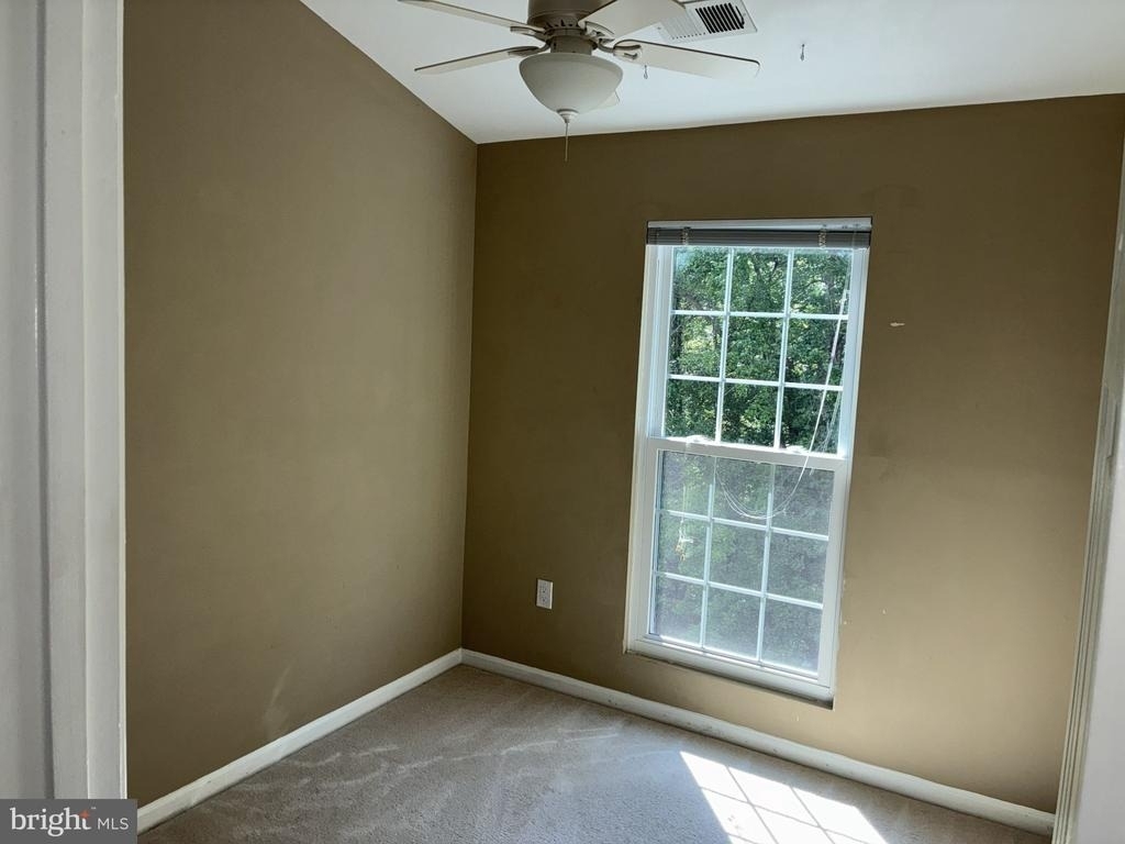 7160 Westfield Court - Photo 12
