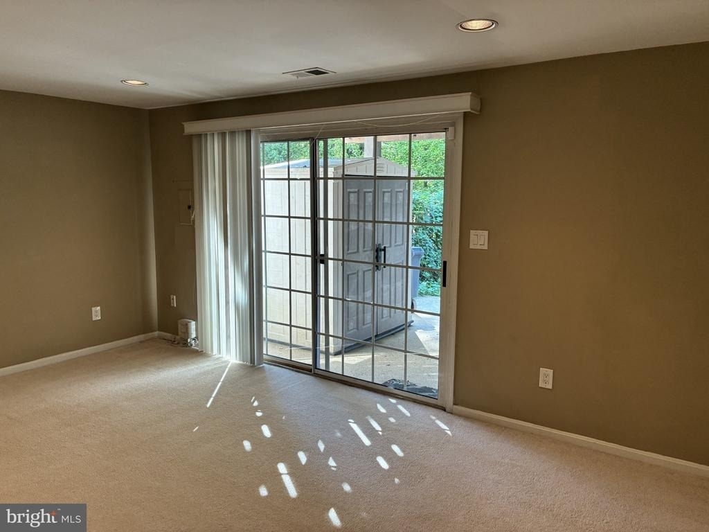 7160 Westfield Court - Photo 21