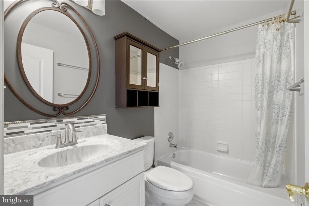 4018 Dogberry Lane - Photo 12