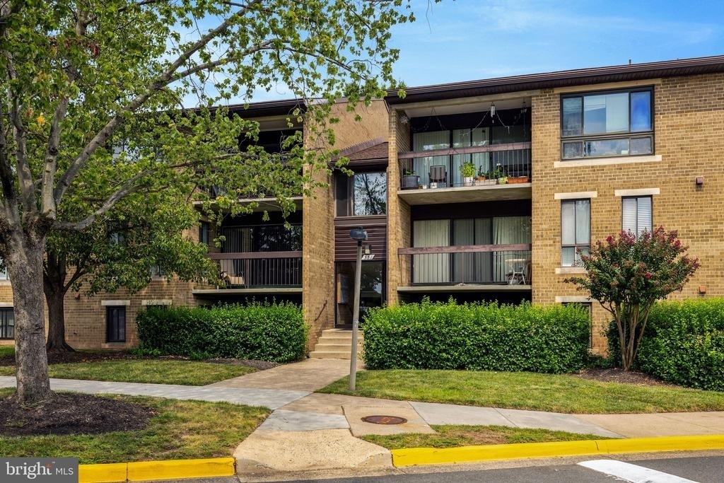 551 Florida Avenue - Photo 35