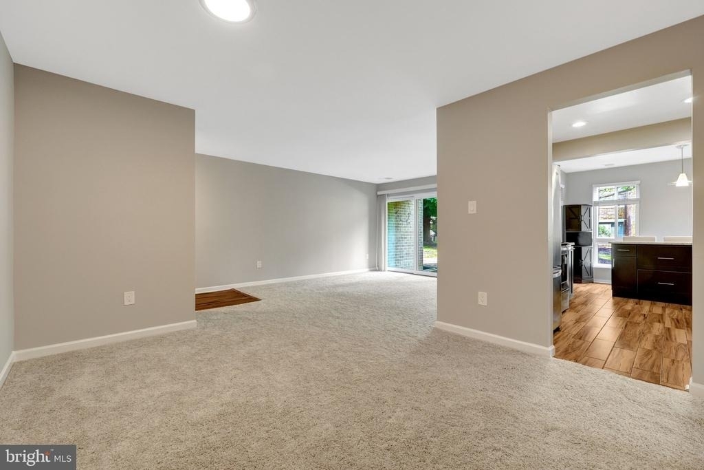551 Florida Avenue - Photo 15