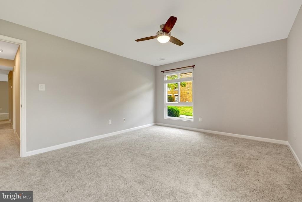 551 Florida Avenue - Photo 17