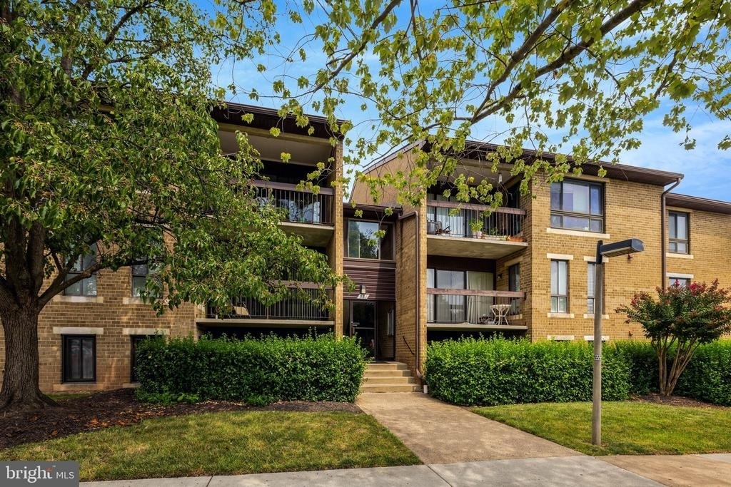551 Florida Avenue - Photo 33