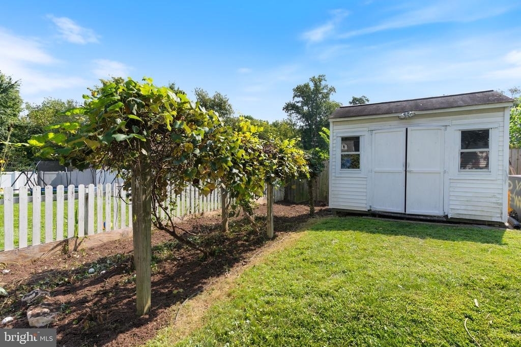 4023 Poplar - Photo 49