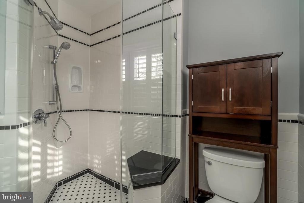 3017 King Street - Photo 10