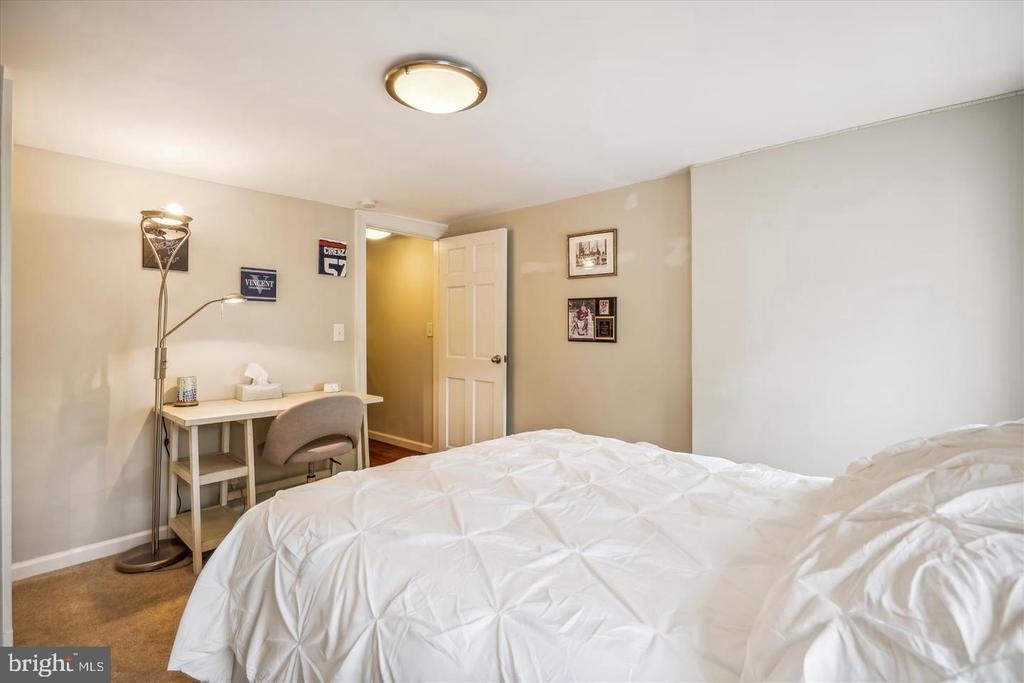908 Pendleton Street - Photo 17