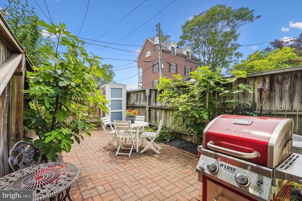 908 Pendleton Street - Photo 27