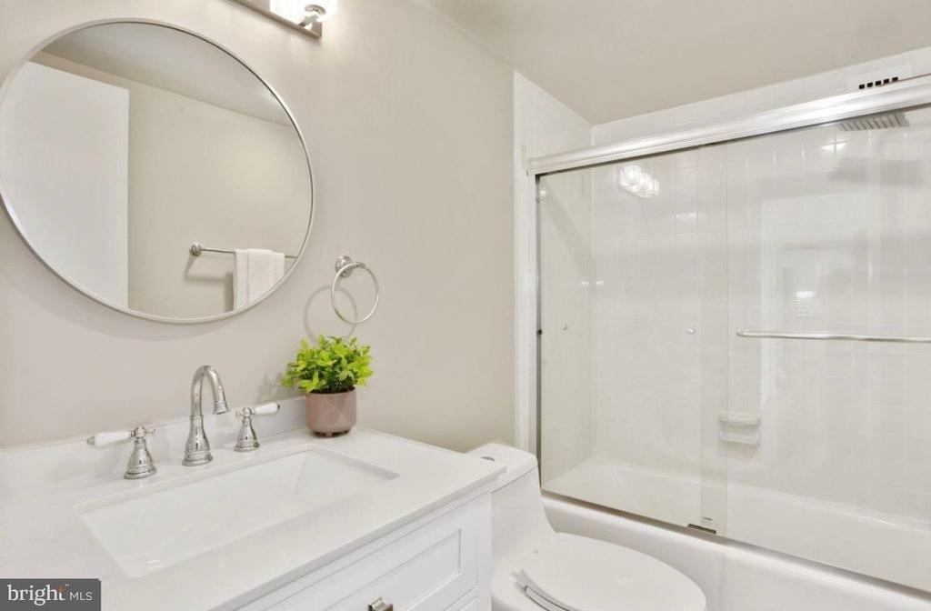 4241 Columbia Pike - Photo 5