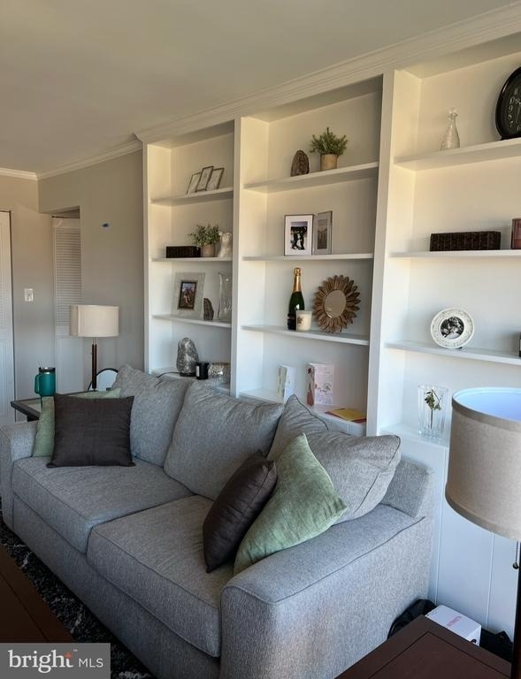 4241 Columbia Pike - Photo 10