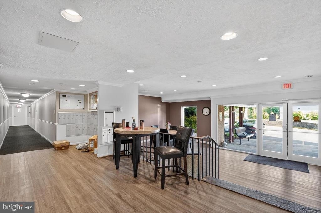 4241 Columbia Pike - Photo 8