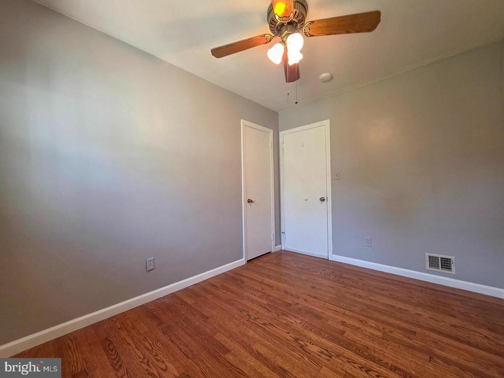 5921 Arlington Boulevard - Photo 13