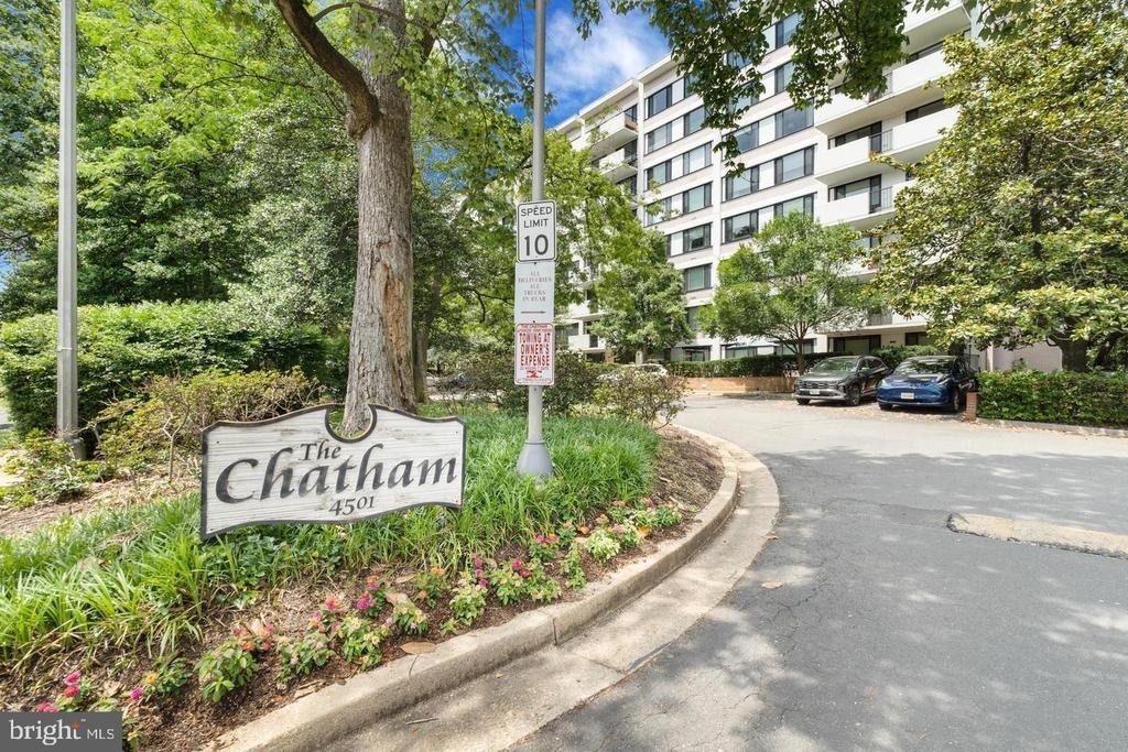 4501 Arlington Boulevard - Photo 2
