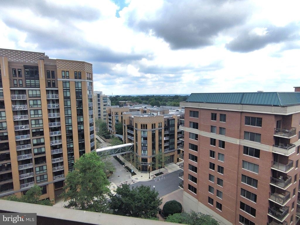 901 N Monroe Street - Photo 14