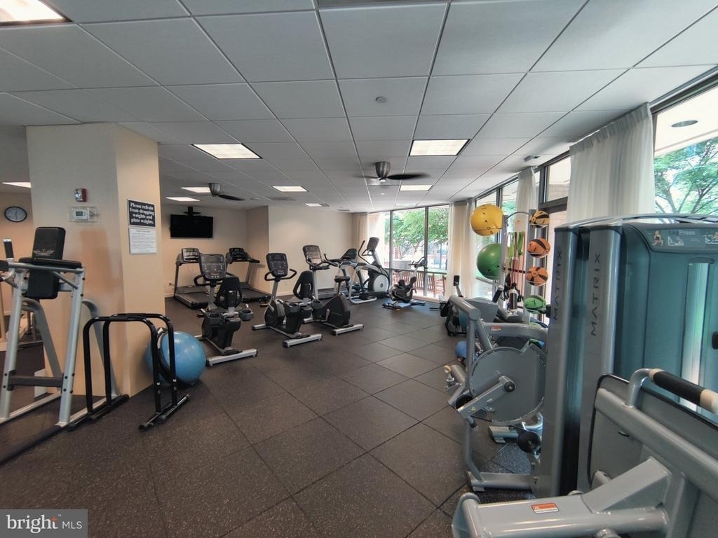 901 N Monroe Street - Photo 22